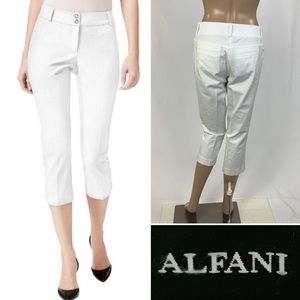 ALFANI white stretchy capri cropped pants